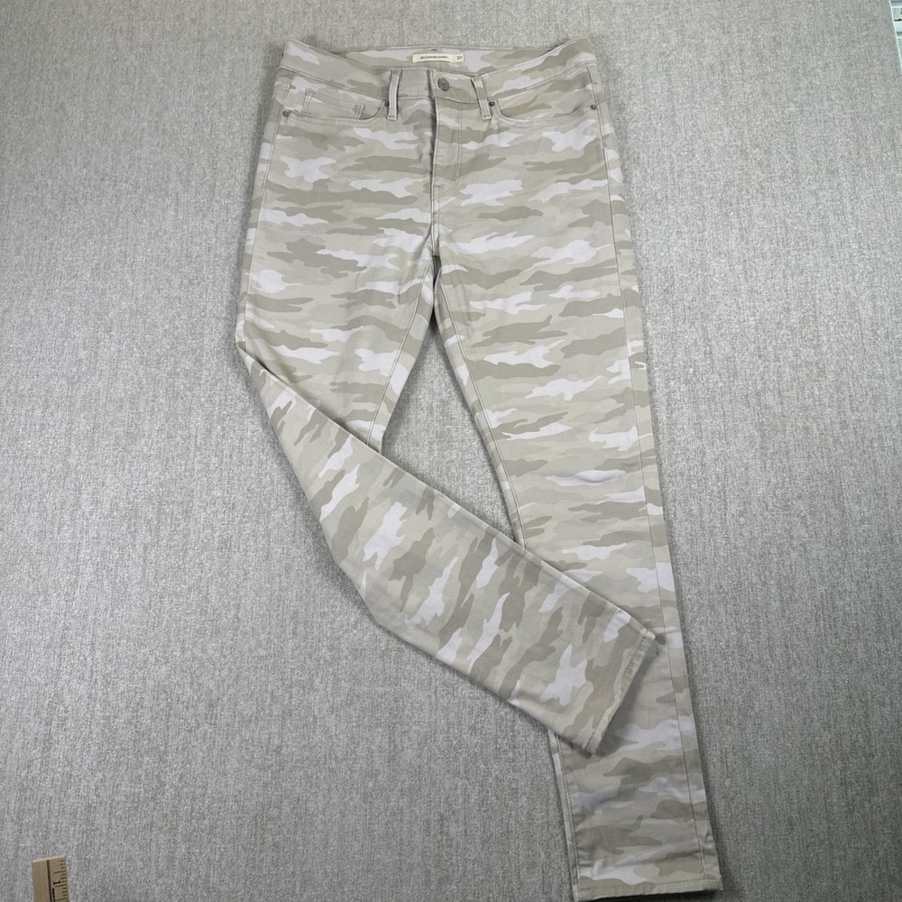 Levis Jeans Womens 30 Tan Camo 311 Shaping Skinny Stretch Denim